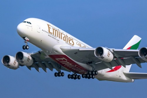 Emirates, Nisan Ayı