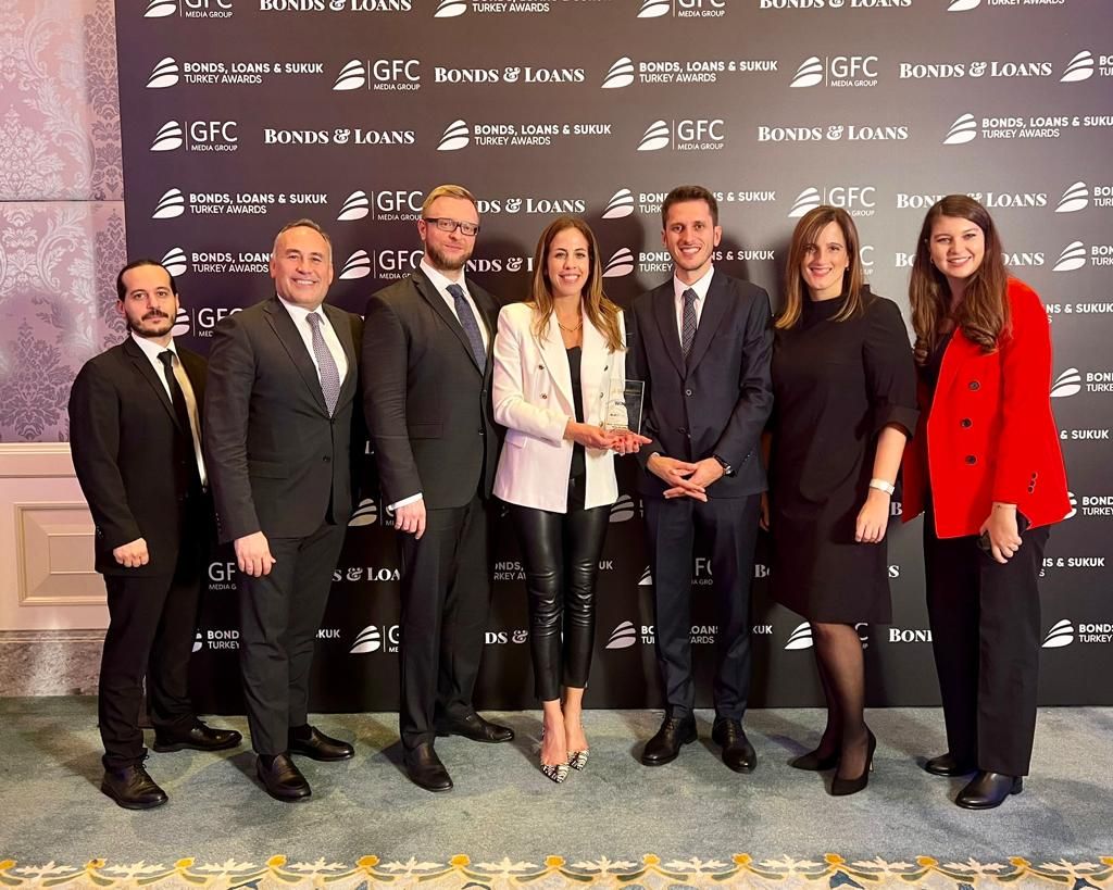 TAV Havalimanları, Bonds & Loans Turkey Awards'ta beş ödüle layık görüldü 1 TAV Havalimanları, Bonds & Loans Turkey Awards'ta beş ödüle layık görüldü 8 Aralık 2023