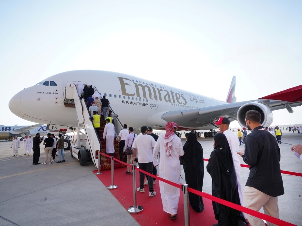 Emirates A380, Bahreyn Havacılık Fuarı’nda binlerce ziyaretçiyi ağırladı 2 a380