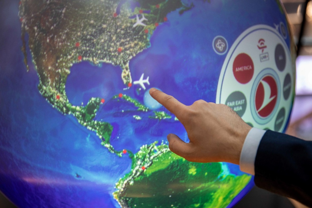 Türk Hava Yolları, “Flight Tracker” Dijital Küresini Misafirlerinin Deneyimine Sundu 28 Nisan 2024