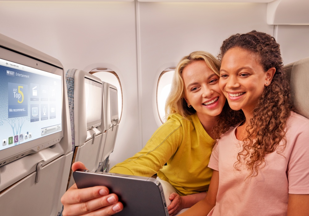 Tüm Emirates yolcuları artık uçuşları sırasında ücretsiz Wi-Fi bağlantısından yararlanabiliyorlar 29 Mart 2024