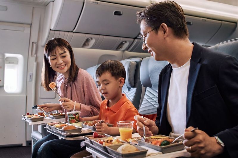 Singapore Airlines Premium Economy Class Uçak İçi Deneyimini Geliştiriyor 27 Nisan 2024