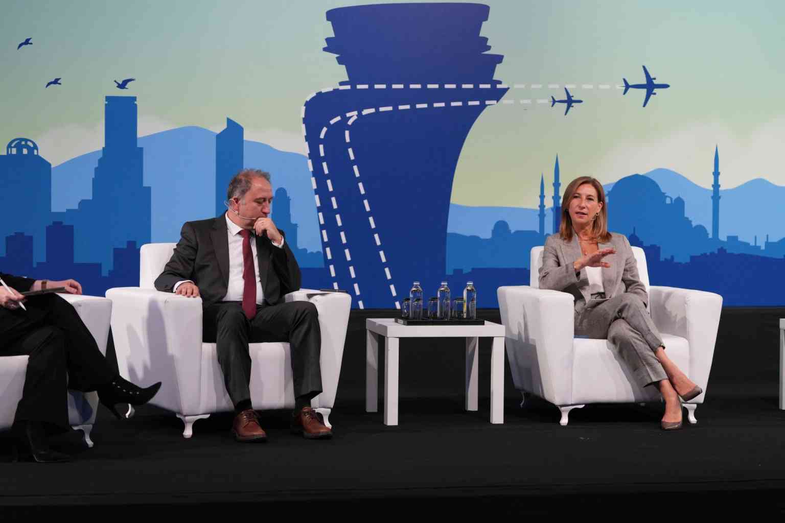 Pegasus CEO’su Güliz Öztürk, Sektörün Geleceğine Dair Önemli Açıklamalarda Bulundu Pegasus CEO'su Güliz Öztürk, Sektörün Geleceğine Dair Önemli Açıklamalarda Bulundu 25 Ocak 2026