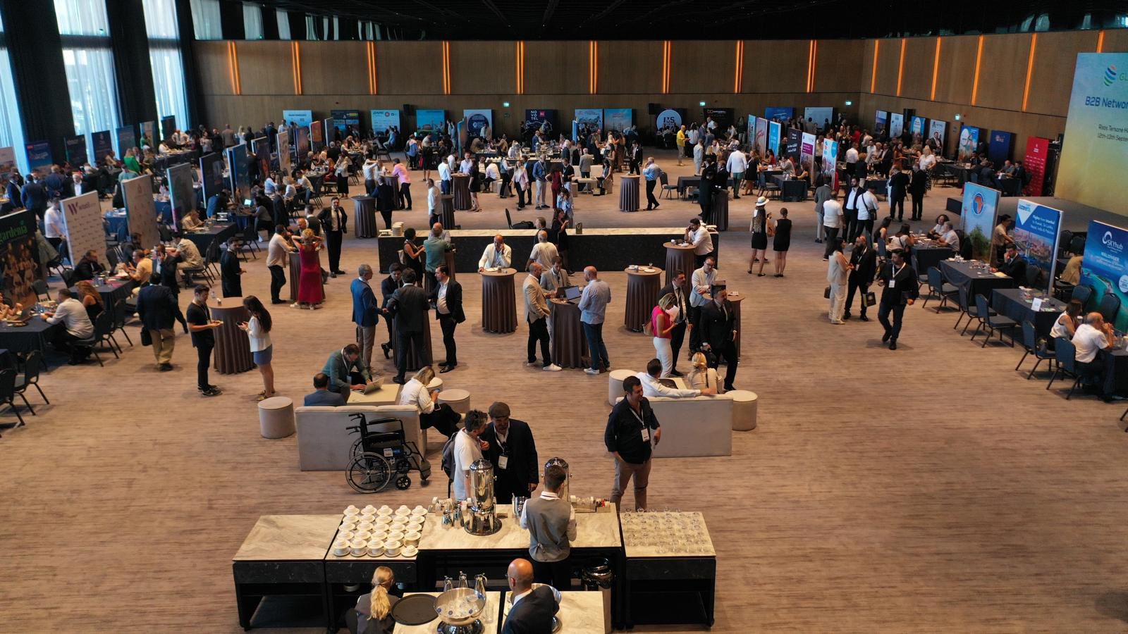 GlobeMeets B2B Networking