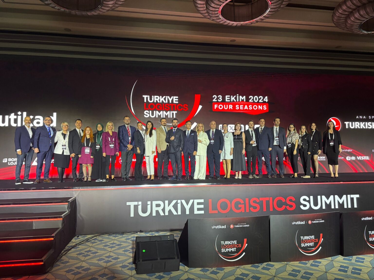 100 Milyar Dolarlık Lojistik Sektörü Türkiye Logistics Summit'te Buluştu 23 Ekim 2025