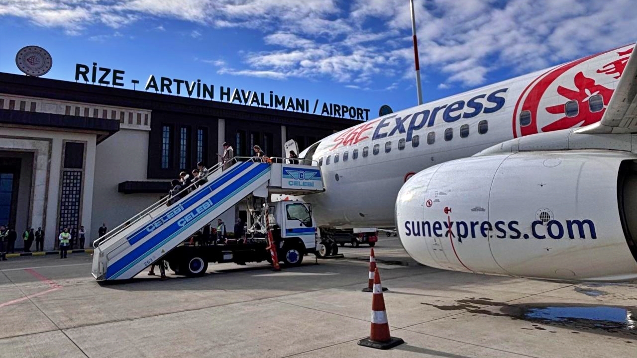 SunExpress, Rize-Artvin ve Antalya Arasında Karşılıklı Uçuşlara Başladı! 4 SunExpress, Rize-Artvin ve Antalya Arasında Karşılıklı Uçuşlara Başladı! 1 Eylül 2025