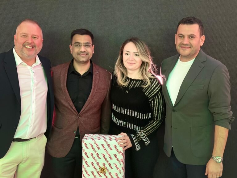 Travelport Türkiye Yıl Sonu Partisi Ural Ataman Klasik Otomobil Müzesi’nde Gerçekleşti!