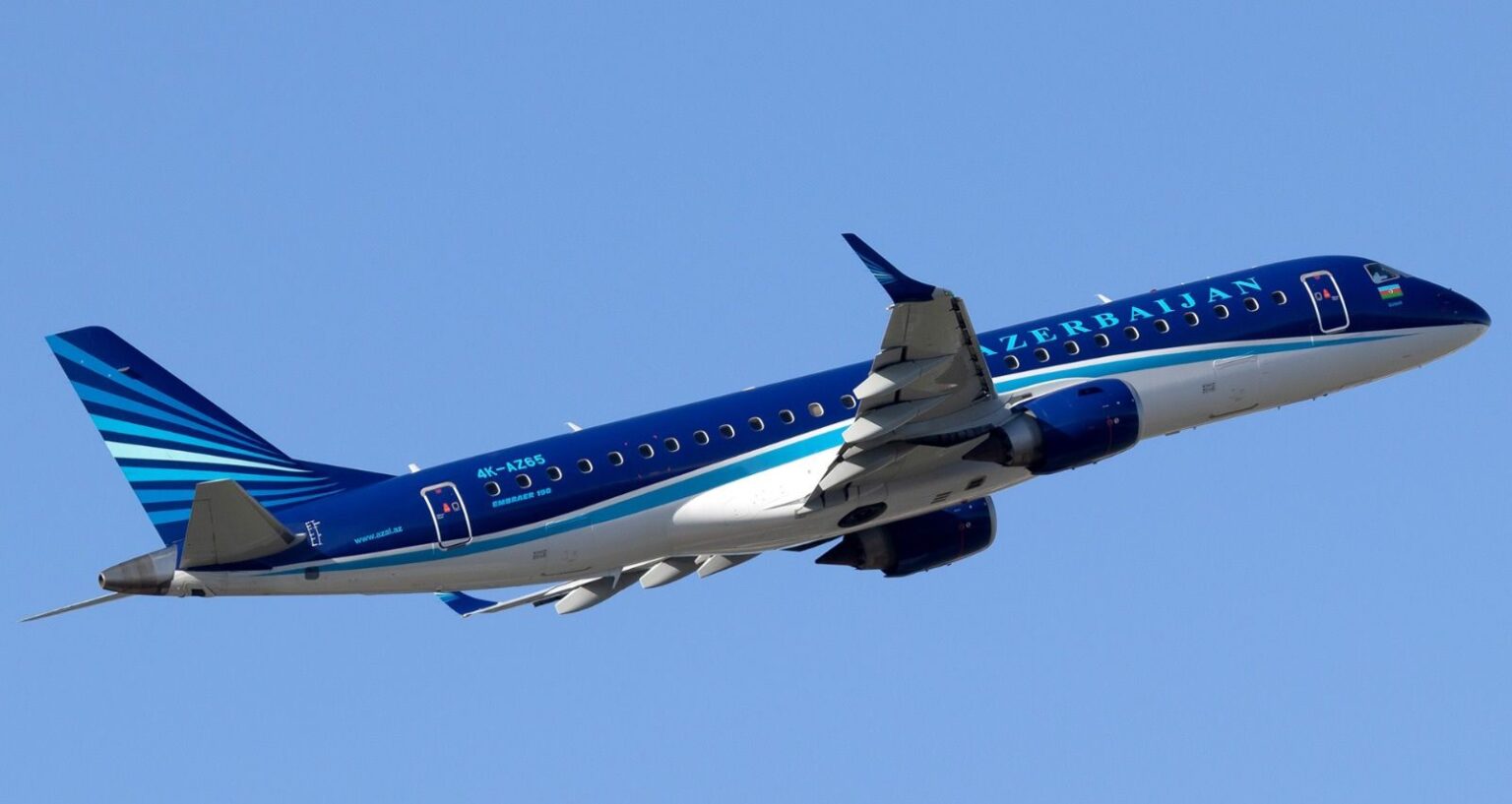 AZAL Uçağının Zorlu Anları: Kuş Çarpması, Hidrolik Arıza ve Alternatif Meydan Kararı 20 Haziran 2025