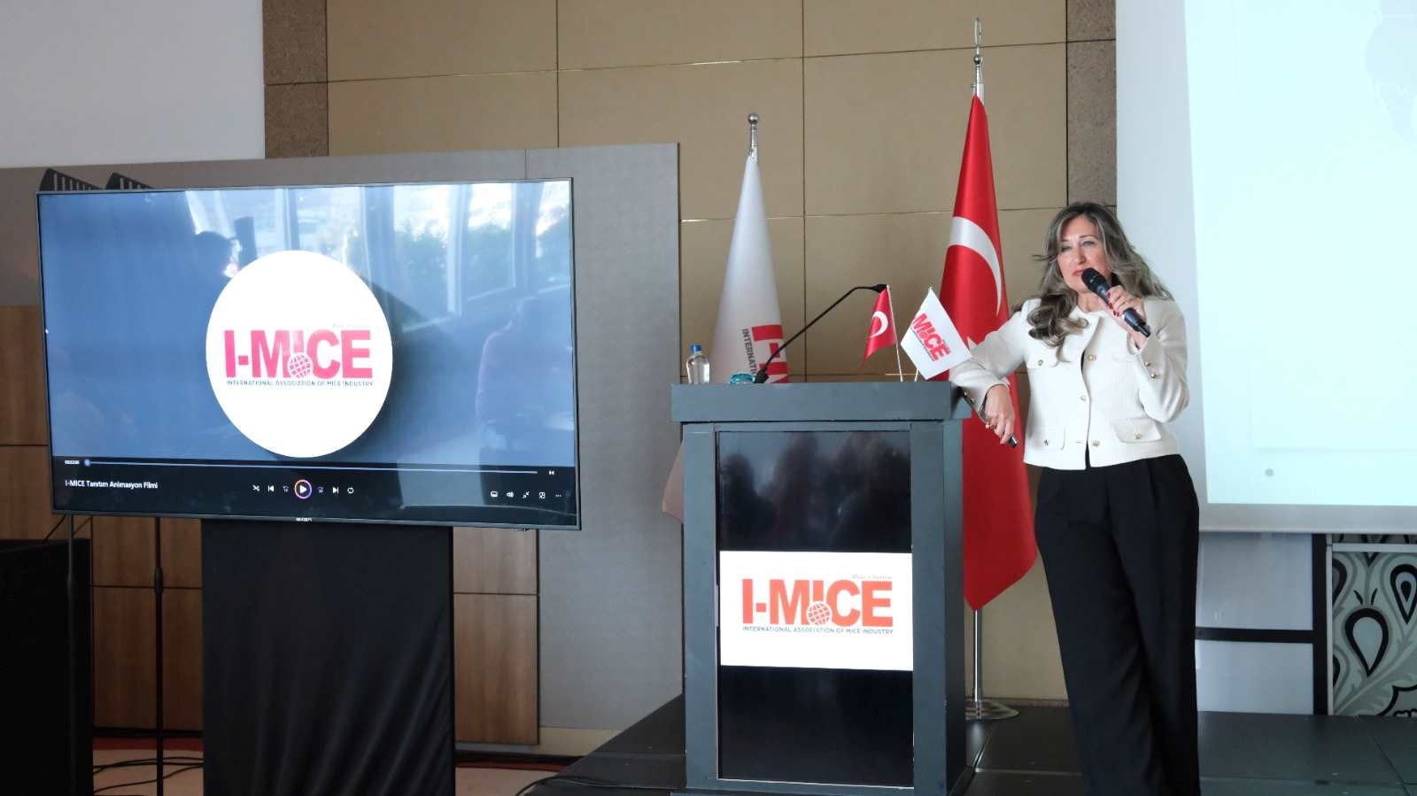 I-MICE’ta Yeni Dönem Başladı: Başkanlık Görevi Işıl Özmen’e Devredildi 16 Eylül 2025
