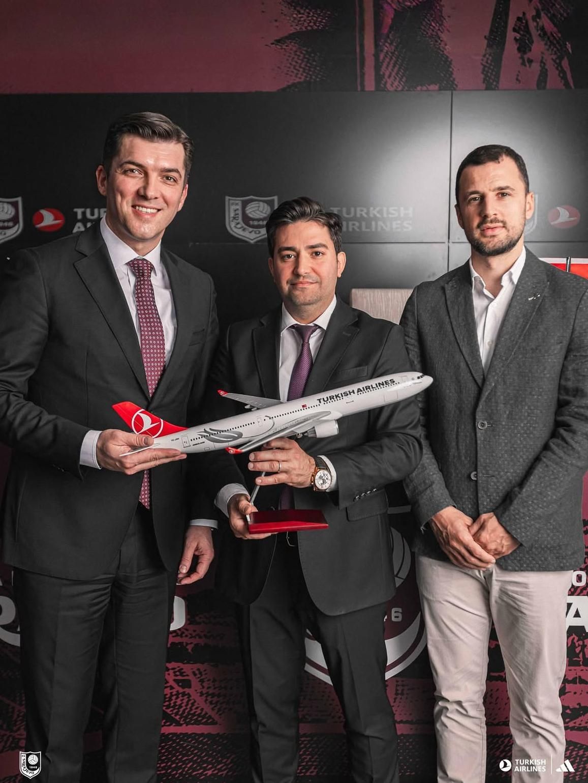 Türk Hava Yolları, FK Sarajevo ile Sponsorluk Anlaşmasını Yeniledi 4 Aralık 2025