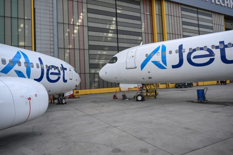 ajet