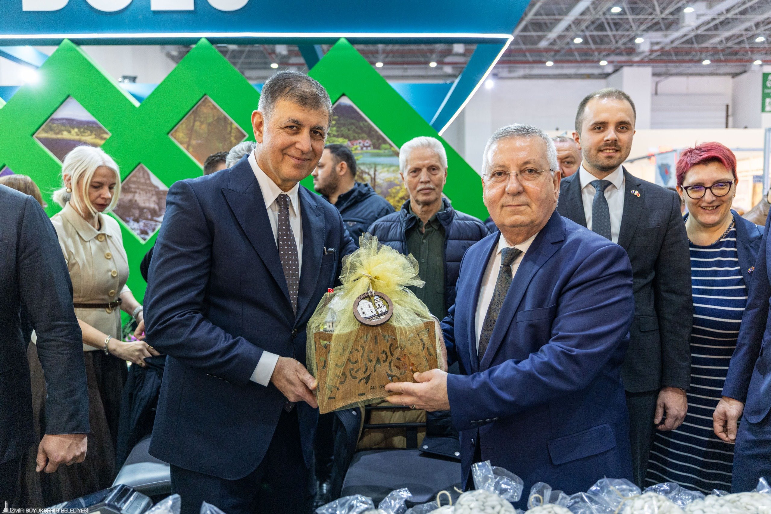 Dünya turizm profesyonelleri İzmir’de buluştu 2 dünya