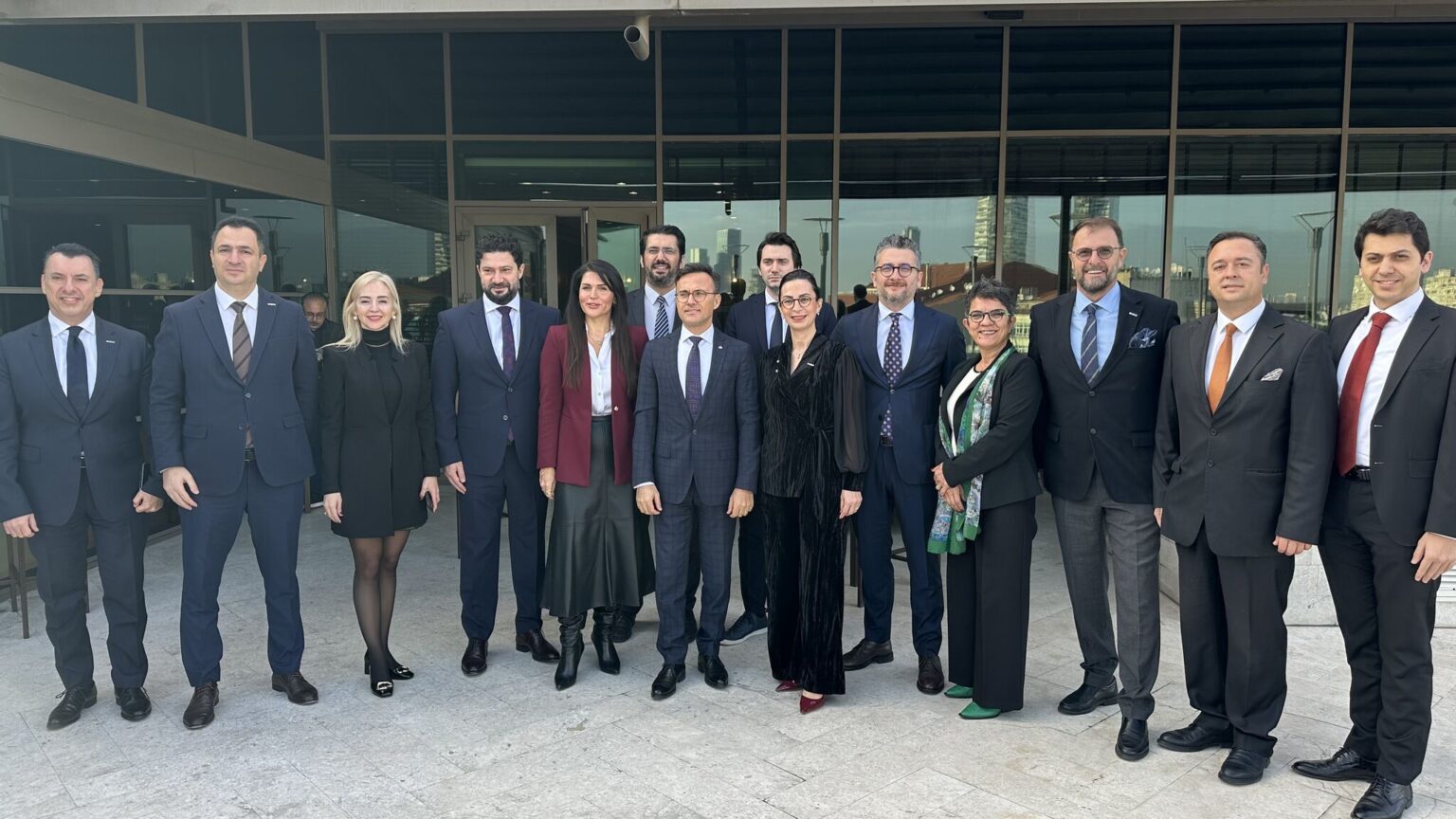 UTİKAD YILLIK BASIN TOPLANTISINI GERÇEKLEŞTİRDİ UTİKAD YILLIK BASIN TOPLANTISINI GERÇEKLEŞTİRDİ 11 Ocak 2026