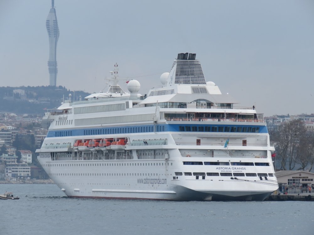 KRUVAZİYER SEKTÖRÜNDEN 8 MART MESAJI! KADINLAR ROTAYI ÇİZİYOR 3 kruvaziyer