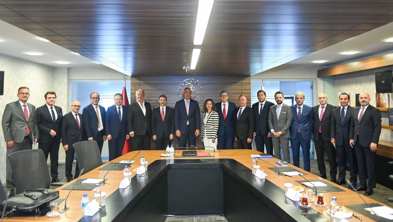 HİZMET İHRACATÇILARI BİRLİĞİ’NDEN ANKARA'DA KRİTİK BAKANLIK ZİYARETLERİ! 2 hizmet